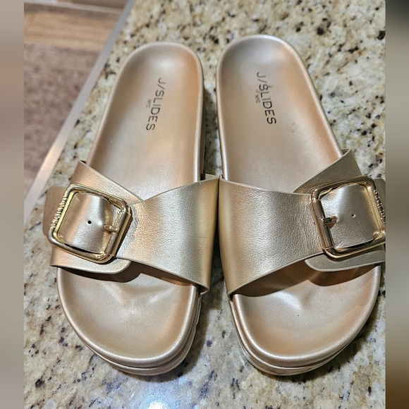 J/SLIDES Rosey 40MM Metallic Chunky Platform Sandals In Gold. Size 7.5 - Picture 13 of 16